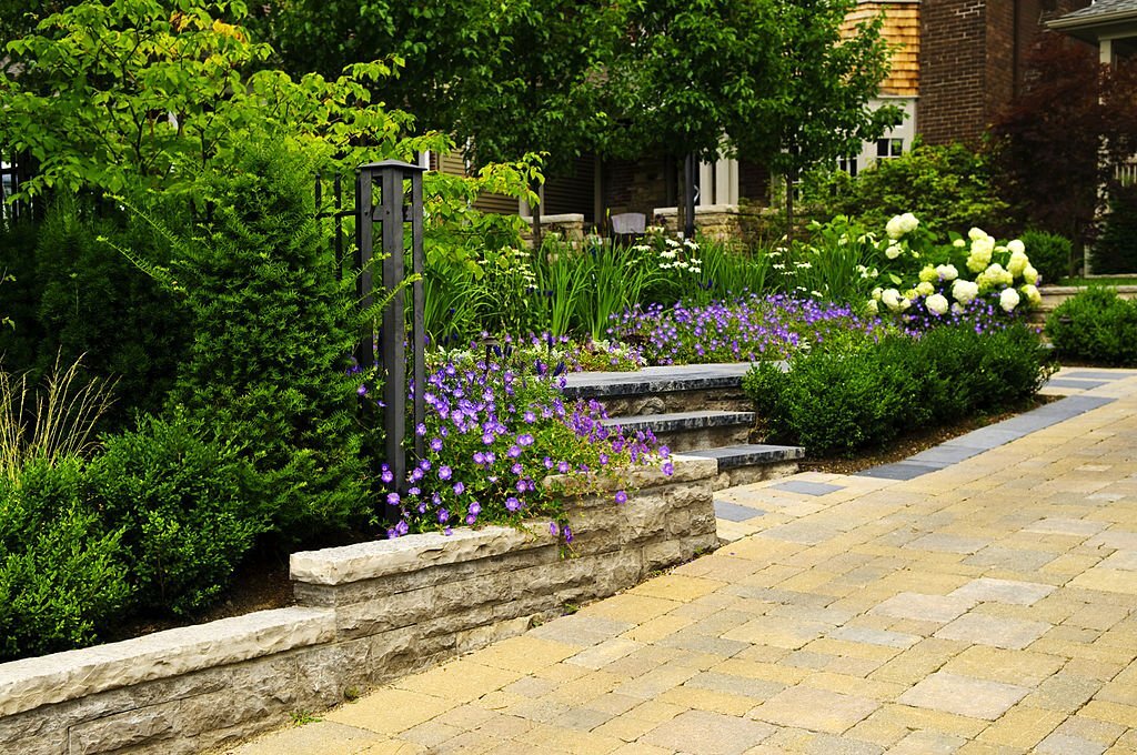 cheap-concrete-retaining-wall